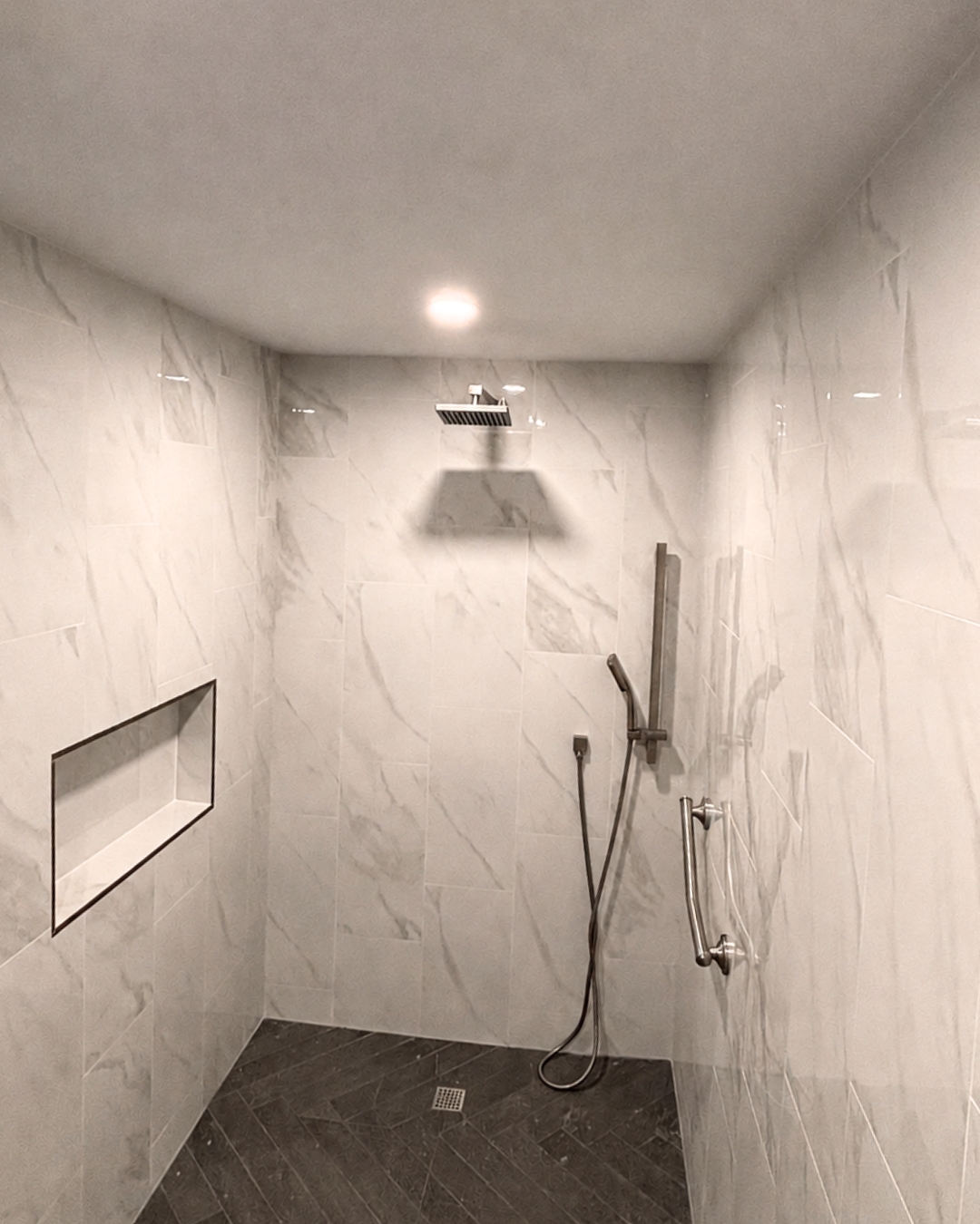 Shower detail